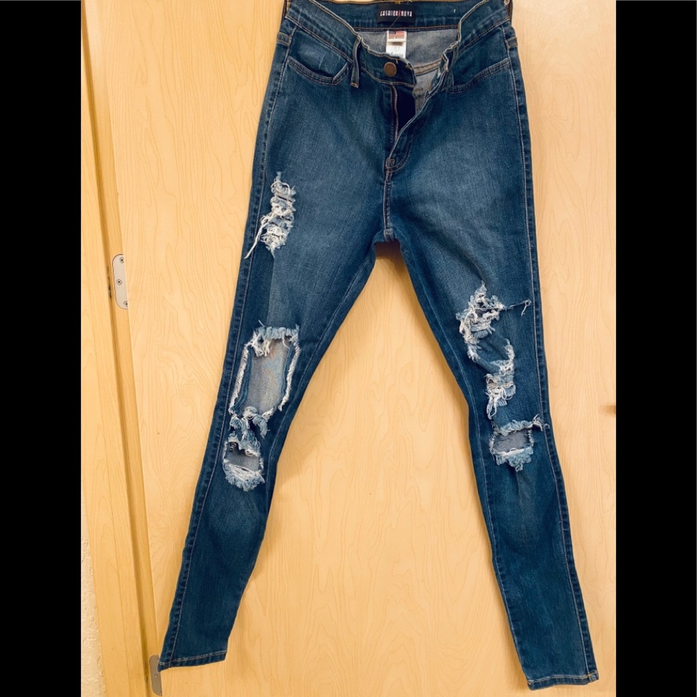 Jeans